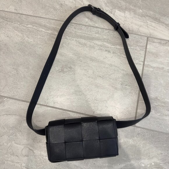 Quince Women's Italian Leather Handwoven Box Belt Bag Black OS - Picture 1 of 14